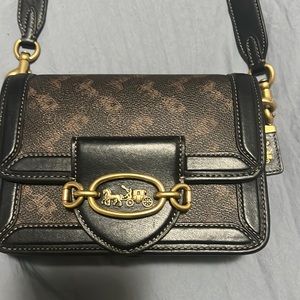 Cute small coach purse,